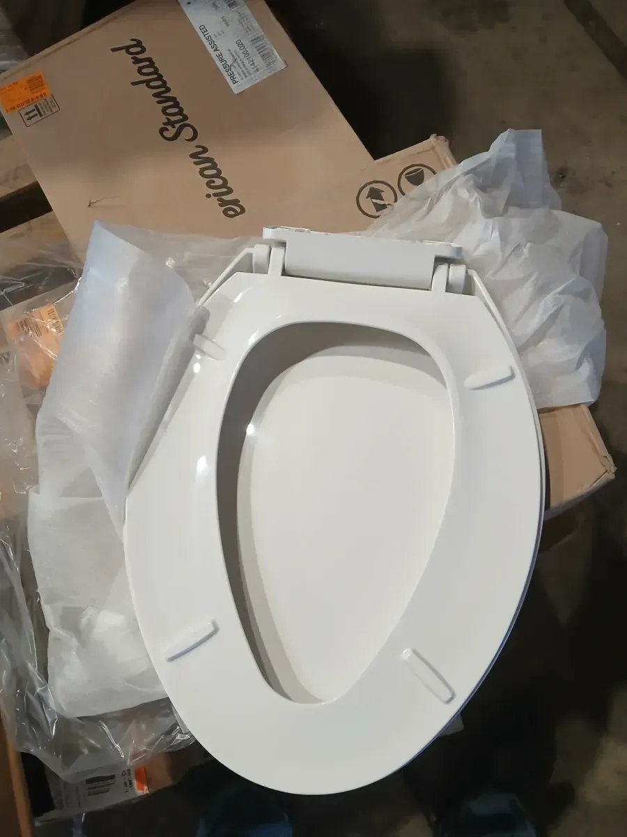 Elongated Soft Close Toilet Seat in White, Heavy-Duty Fade-Resistant Plastic - image 4