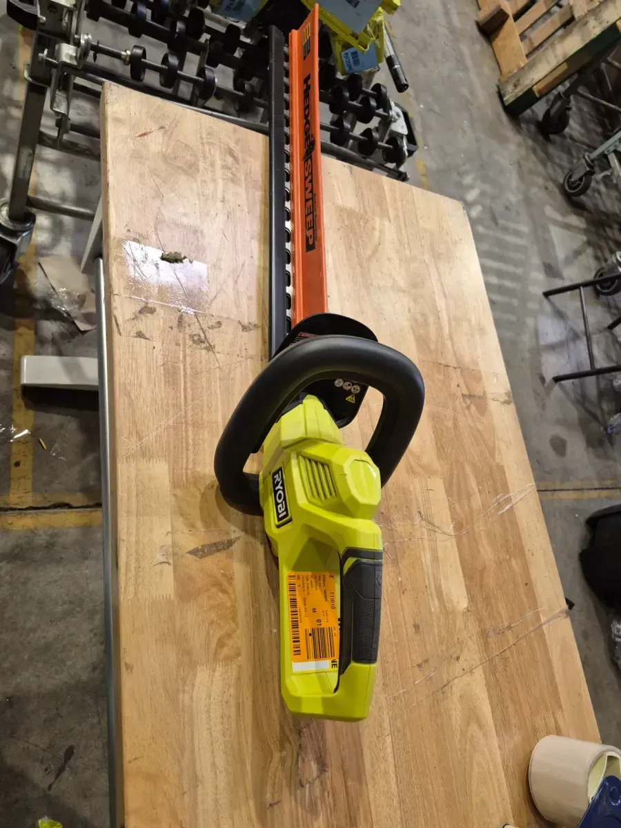 40V 24 in. Cordless Battery Hedge Trimmer (Tool Only) - image 3