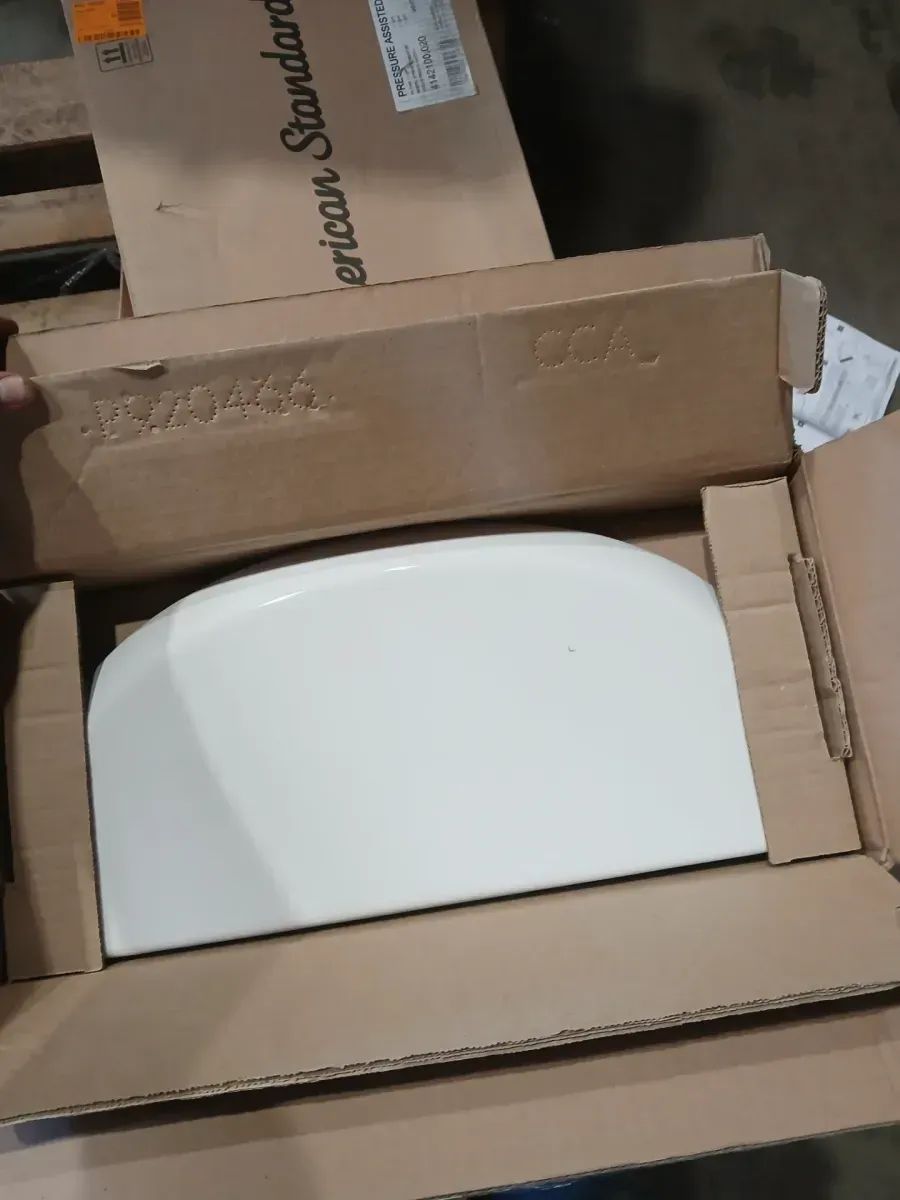 American Standard Cadet 3 Toilet Tank in White (Colony3 1.28 GPF Single Flush Toilet Tank Only with Pressure Assisted Flushing Technology in White) - image 4