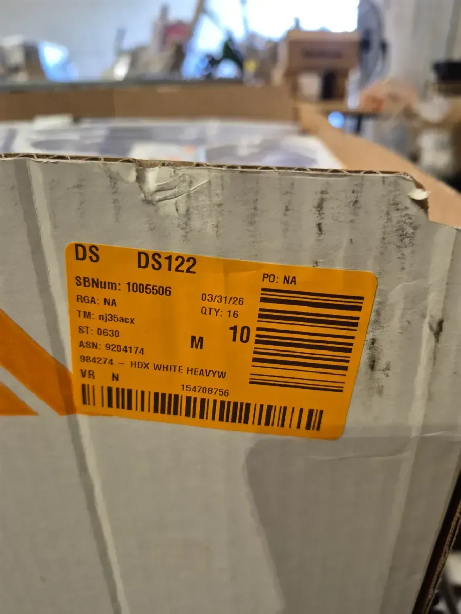 *** Pack of 20***White Plastic Hangers (20-Pack) - image 2