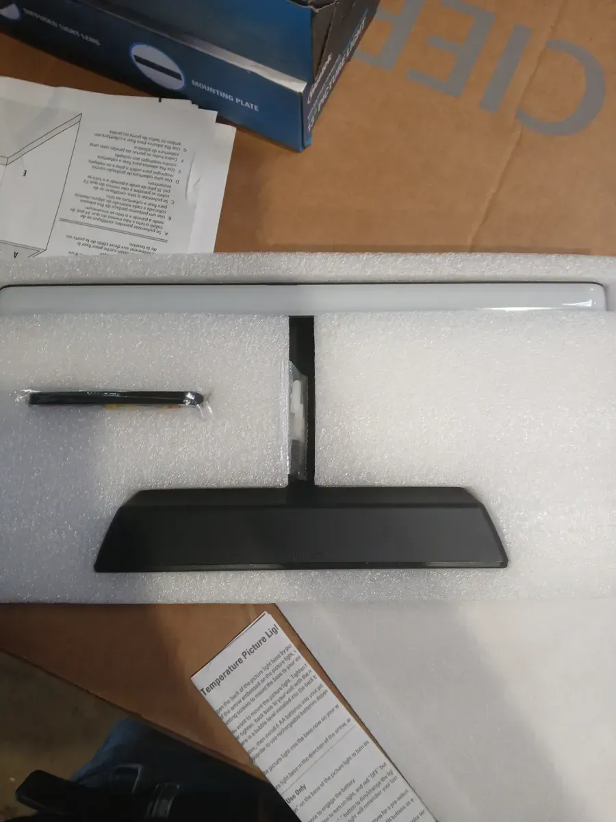 Matte Black 13 in. LED Adjustable White Picture Light - image 3