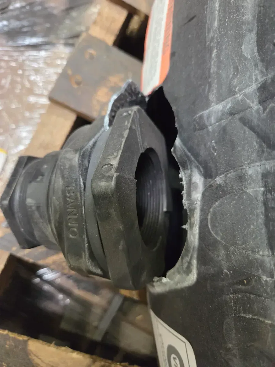 550 Gal. Black Polyethylene Vertical Water Storage Tank - image 2