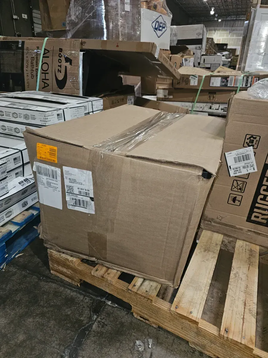 32 in. x 22 in. Black Freestanding Utility/Laundry Sink - image 6