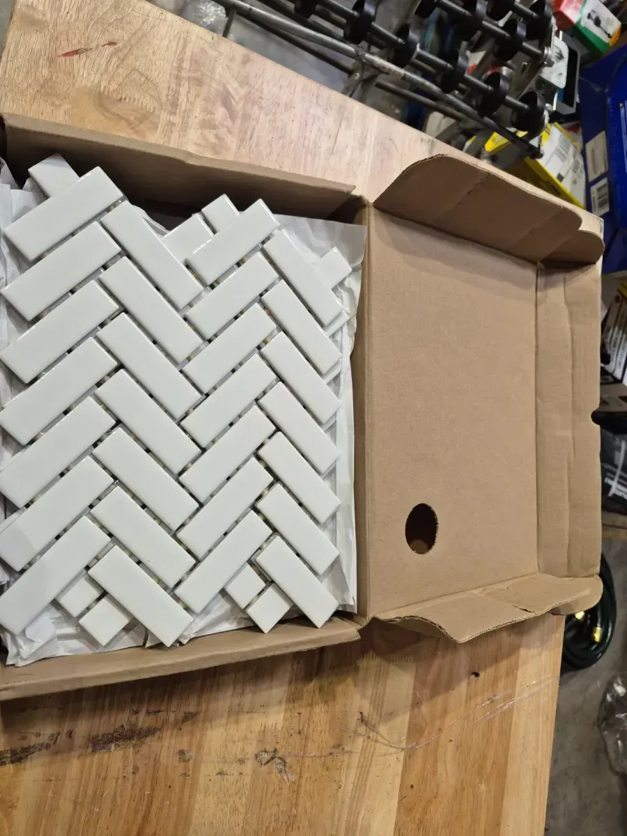 Restore Bright White Glossy 9 in. x 12 in. Glazed Ceramic Herringbone Mosaic Tile (6 sq. ft./Case) - image 4