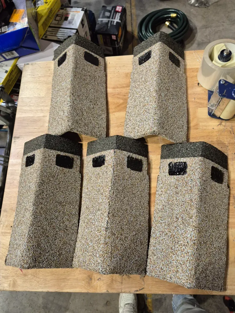 Owens Corning DecoRidge 8 in. Desert Tan Hip and Ridge Roofing Shingles (20 lin. ft. Per Bundle) - image 3