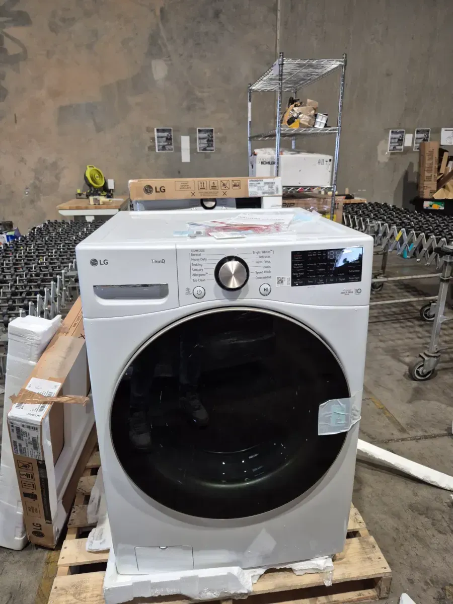 LG WM4000HWA 4.5 cu. ft. Ultra Large Capacity Smart Front Load Washer with Steam and TurboWash 360 Technology - image 1