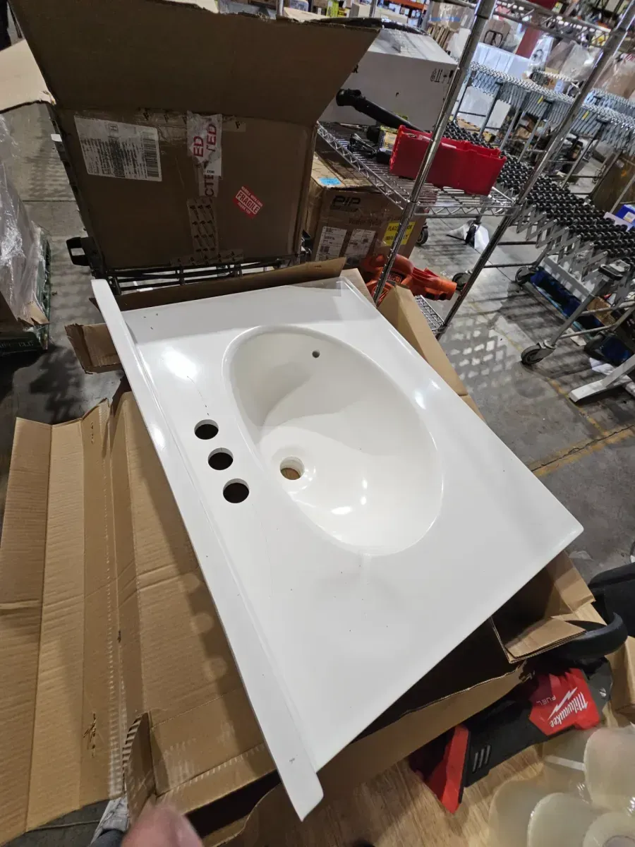 25 in. W x 19 in. D Cultured Marble Vanity Top in White with White Rectangular Single Sink - image 2