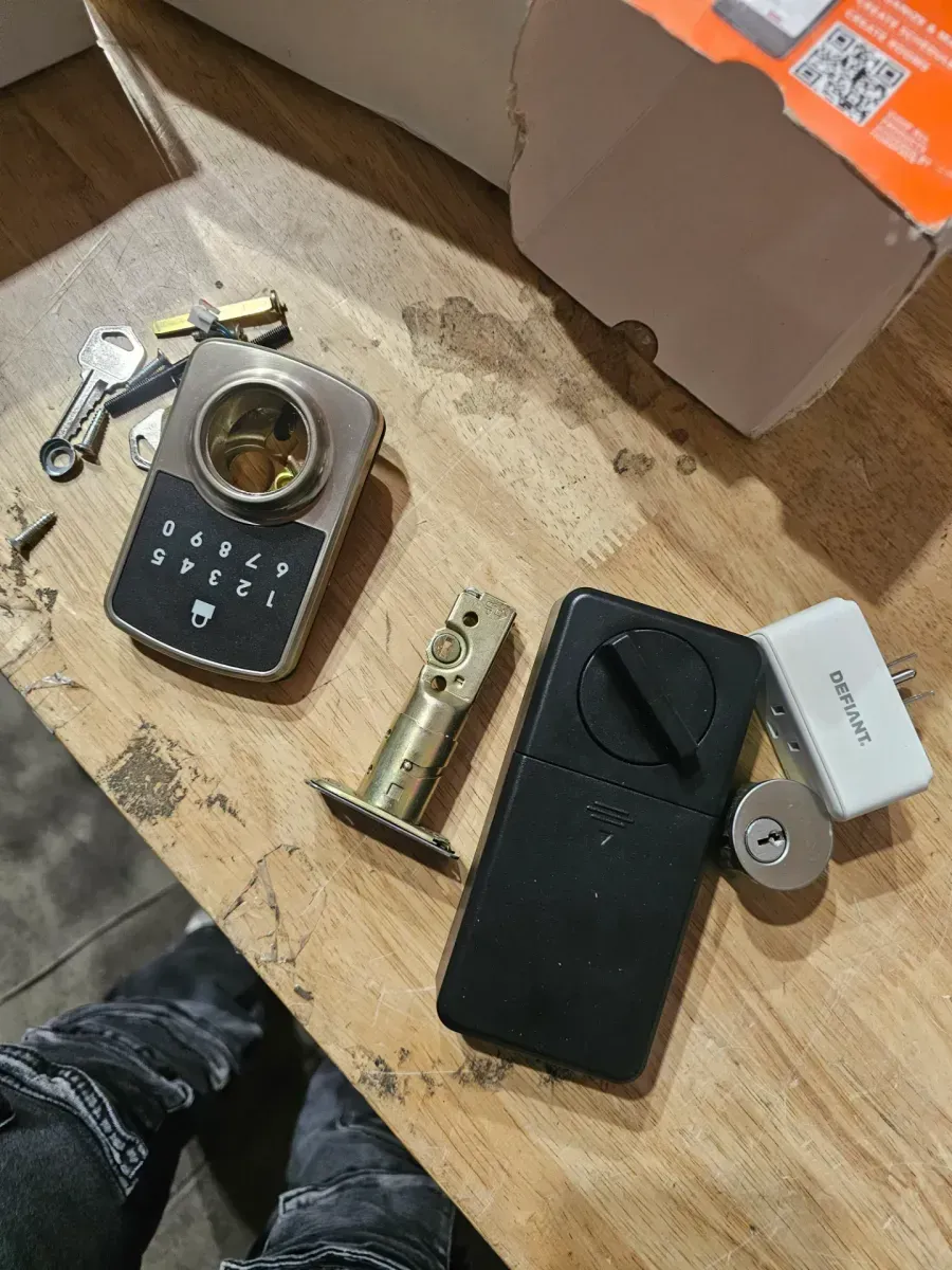 Square Compact Satin Nickel Electronic Single Cylinder Deadbolt Wi-Fi Enabled Powered by Hubspace - image 2