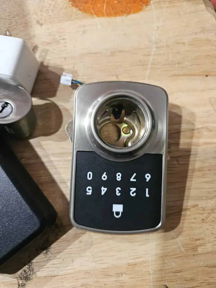 Square Compact Satin Nickel Electronic Single Cylinder Deadbolt Wi-Fi Enabled Powered by Hubspace - image 4