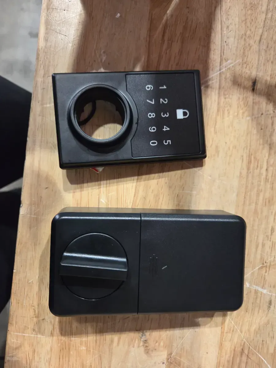 Defiant Square Matte Black Compact Touch Electronic Single Cylinder Deadbolt - image 3