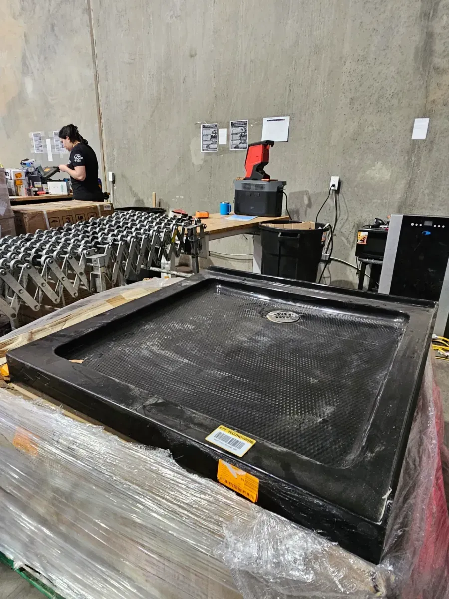 36 in. L x 36 in. W Corner Acrylic Shower Pan Base in Glossy Black w/ Left Hand Drain Drain Included - image 3