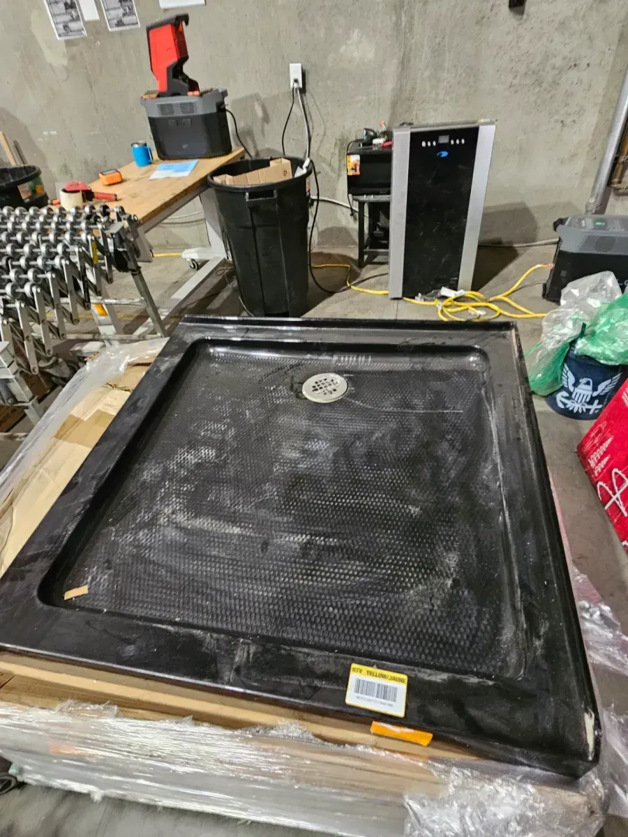 36 in. L x 36 in. W Corner Acrylic Shower Pan Base in Glossy Black w/ Left Hand Drain Drain Included - image 2