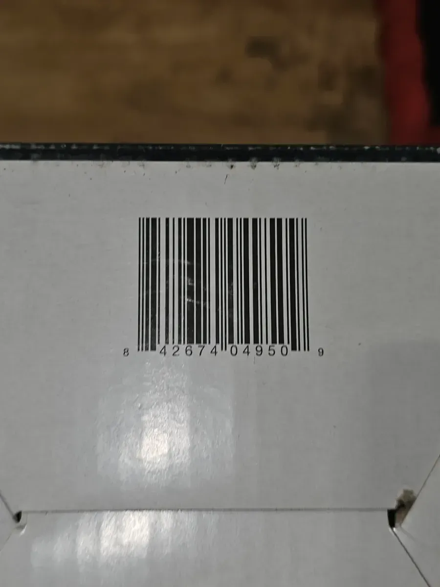 100 Lumen Black LED Outdoor Solar Metal Spotlight with with Adjustable Lamp Head - image 5