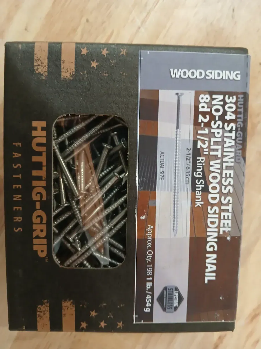 Huttig-Grip 8d 2-1/2" 304 Stainless Steel Ring Shank No-Split Wood Siding Nails, 1 lb Box - image 2