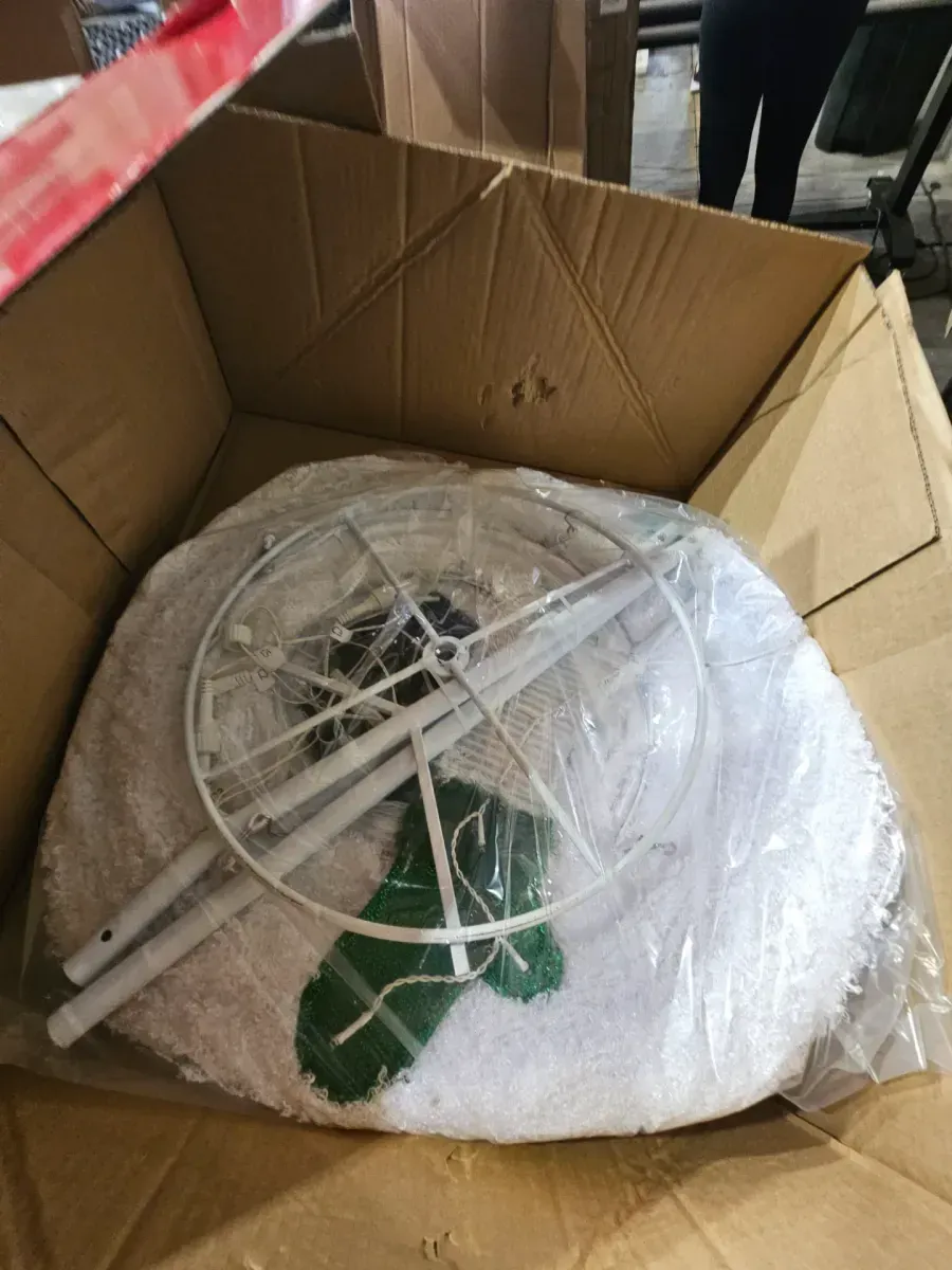 Plush White Pre-Lit LED Christmas Wreath with Red Mitten Accent - image 3