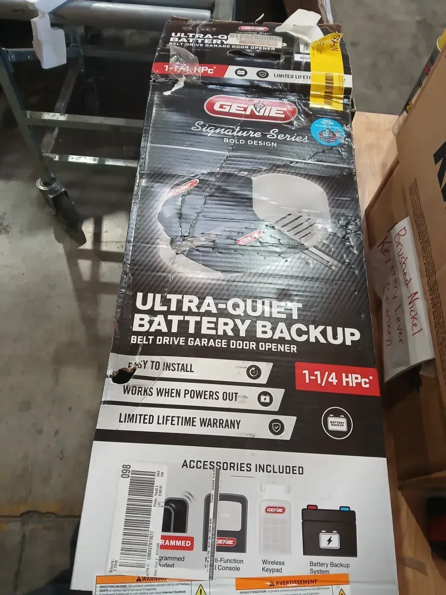 Signature Series 1-1/4 HPc Ultra-Quiet Belt Drive Garage Door Opener with Battery Backup - image 2