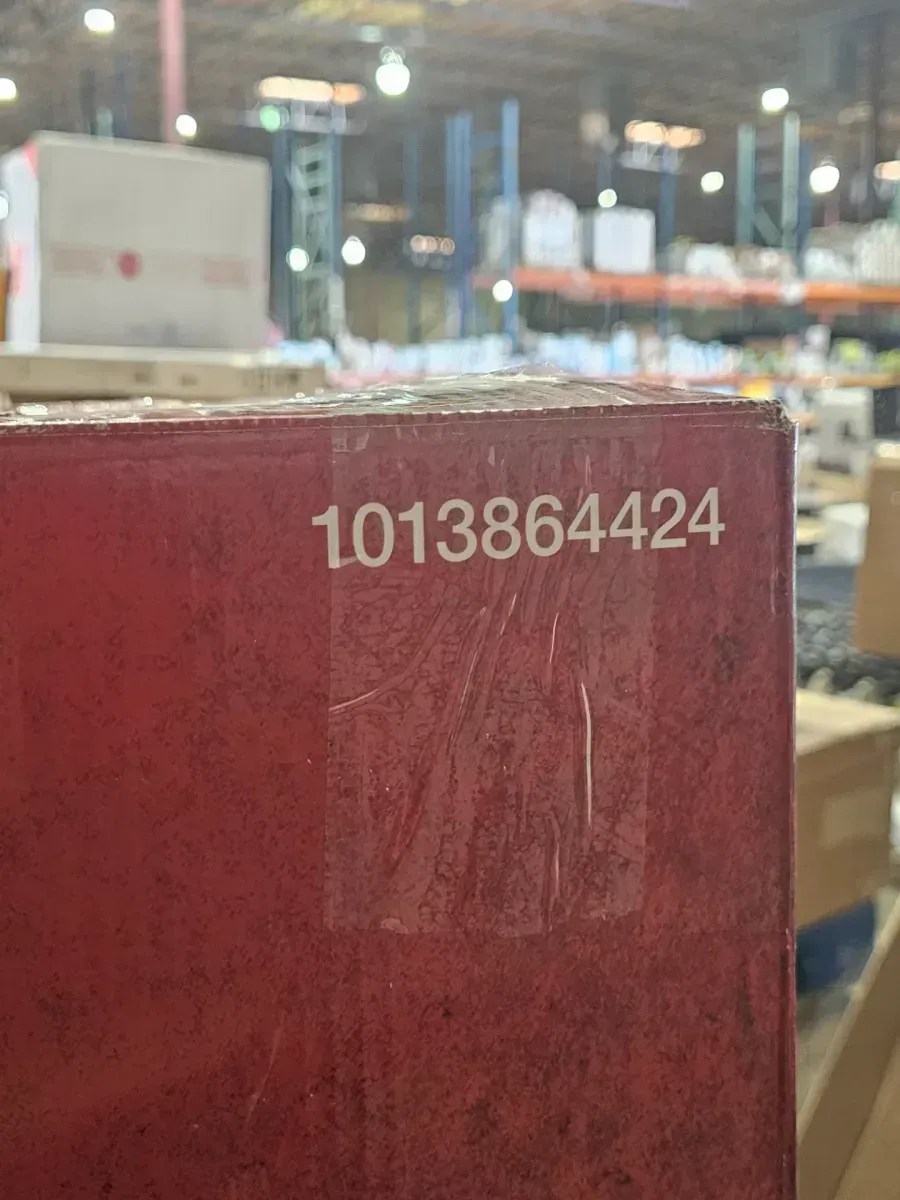 Plush White Pre-Lit LED Christmas Wreath with Red Mitten Accent - image 5