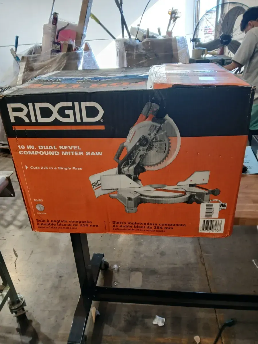 RIDGID 15 Amp 10 in. Corded Dual Bevel Miter Saw with LED Cut Line Indicator - image 2