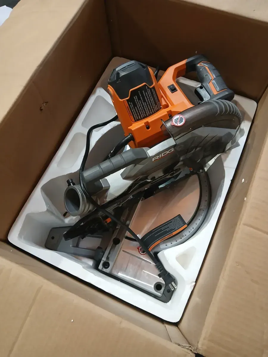 RIDGID 15 Amp 10 in. Corded Dual Bevel Miter Saw with LED Cut Line Indicator - image 3