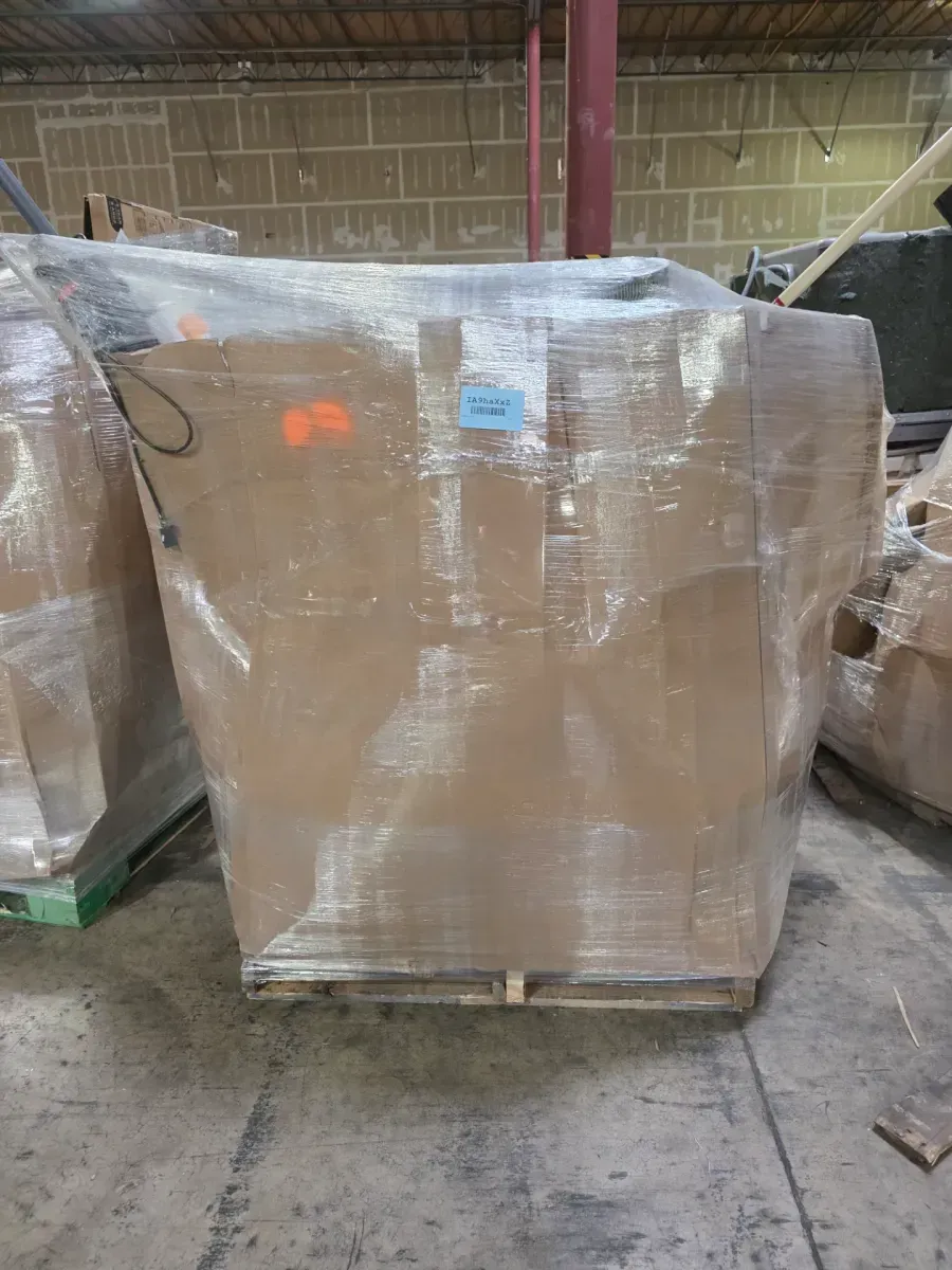 Large Unidentified Item on Pallet - image 1