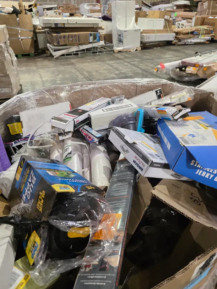 Pallet of Assorted General Merchandise - image 2