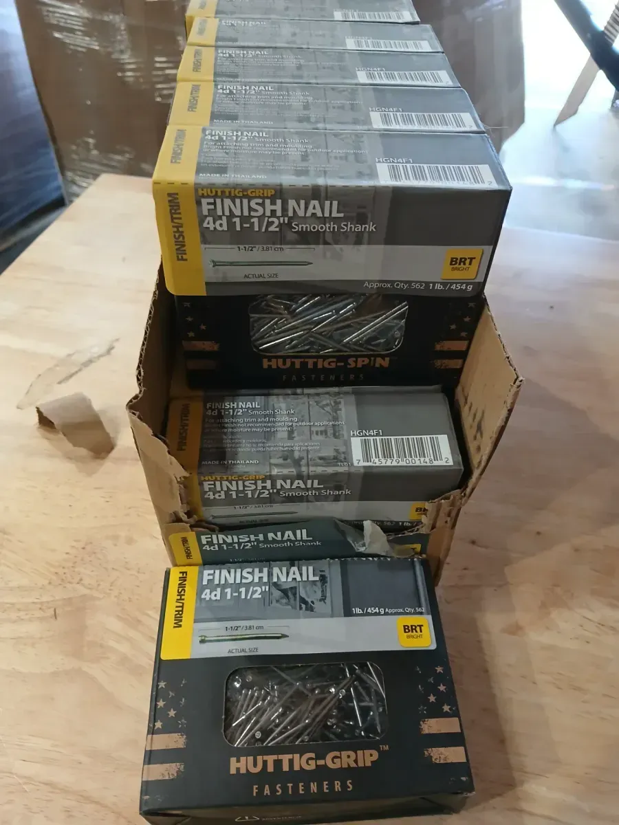 Huttig-Grip 4d 1-1/2" Smooth Shank Finish Nails, 1 lb Box - image 1