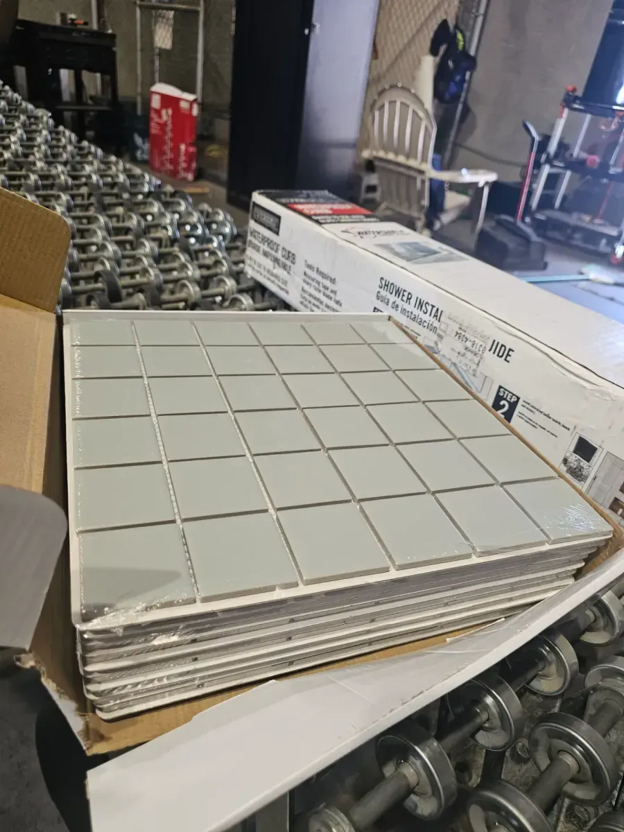 Marin 2 in. x 2 in. Matte Porcelain Mosaic in Aloe Green Wall Tile (10.08 sq. ft. /Case) - image 3