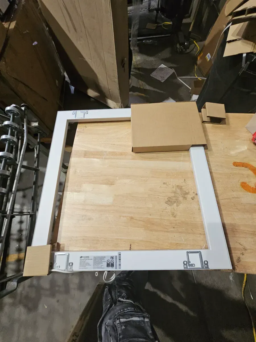 2 x 2 ft. Selectable 4500/3200/2000 Lumens, Integrated LED, Surround Architectural Slim Frame Panel, 4-Selectable CCT - image 3