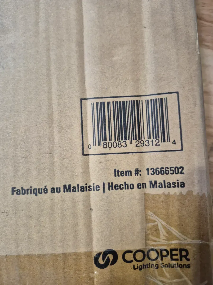 2 x 2 ft. Selectable 4500/3200/2000 Lumens, Integrated LED, Surround Architectural Slim Frame Panel, 4-Selectable CCT - image 4