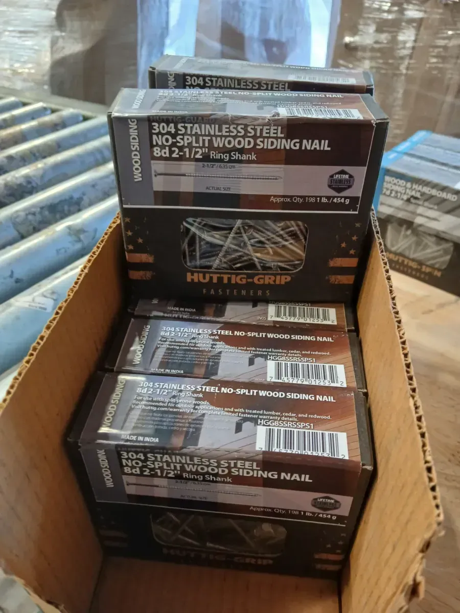 Huttig-Grip 8d 2-1/2" 304 Stainless Steel No-Split Wood Siding Nails, 1 lb Box - image 1