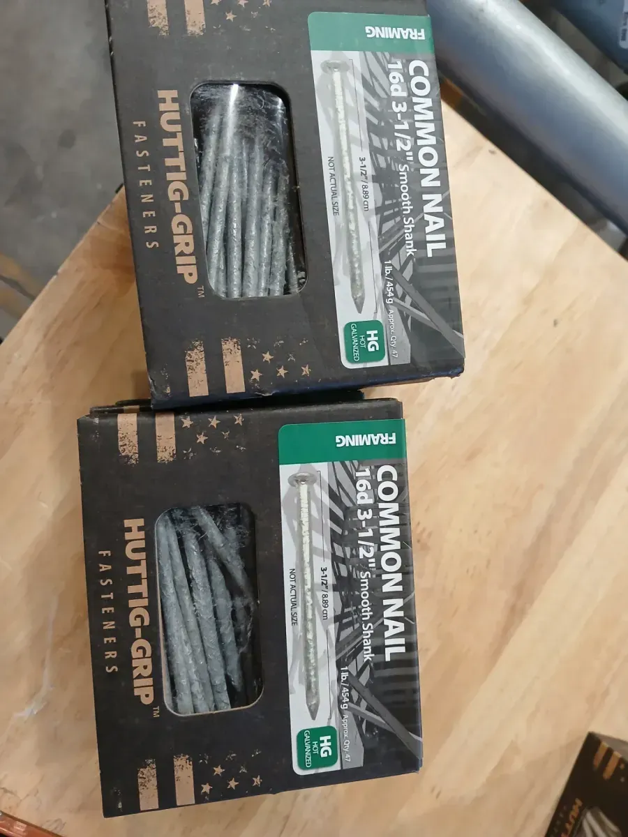 Huttig-Grip Fasteners 16d 3-1/2" Hot Galvanized Common Framing Nails, 1 lb Box - image 1