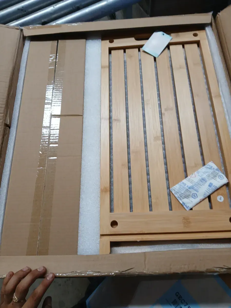 Spa-Style Bamboo Laundry Hamper - image 3