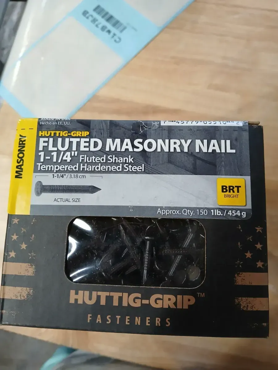 Huttig-Grip 1-1/4" Fluted Masonry Nails, 1 lb Box - image 1