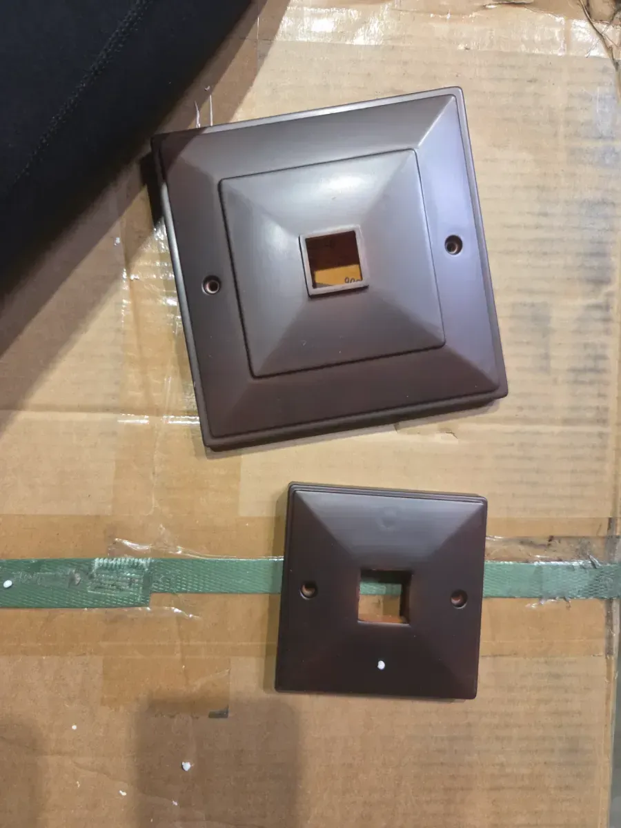 4x4 or 6x6 Mediterranean Bronze Integrated LED Outdoor Solar Deck Post Light - image 3