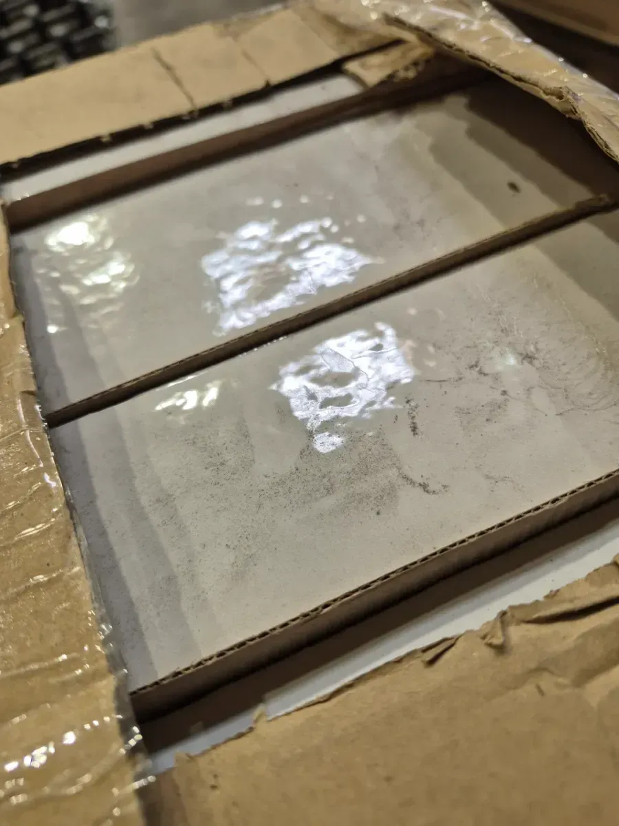 Cloé White Glossy Ceramic Wall Tile - image 2