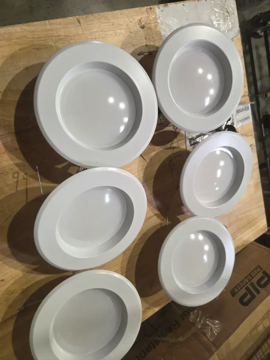 5/6 in. 925 Lumens Selectable 5CCT Dimmable Integrated LED Retrofit Recessed Light Baffle Trim, White 6-Pack - image 2