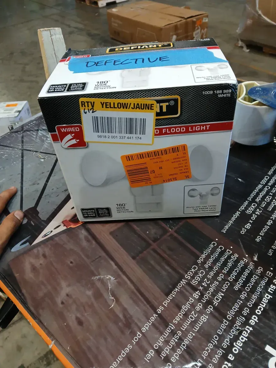 PAR 180° White Motion Sensing Security Light Wired Outdoor 2-Head Dusk-to-Dawn Flood Light - image 3