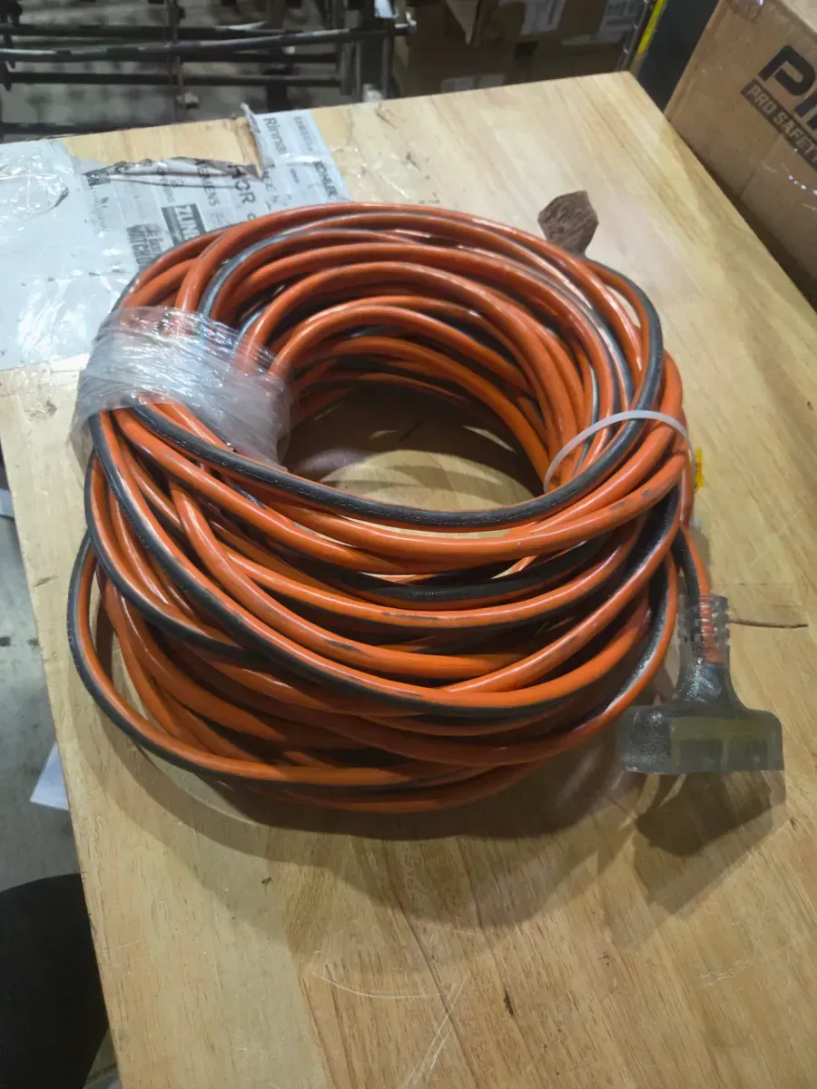 100 ft. 12/3 Heavy Duty Indoor/Outdoor Extension Cord with Tritap Lighted End, Orange/Grey - image 3