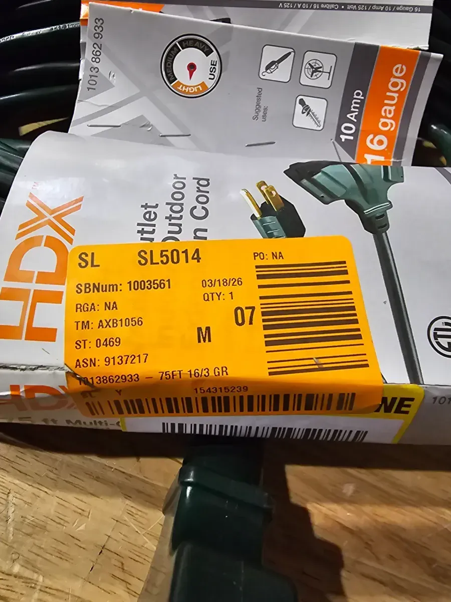 75 ft. 16/3 Light Duty Indoor/Outdoor Extension Cord with Multiple Outlet Triple Tap End, Green - image 3