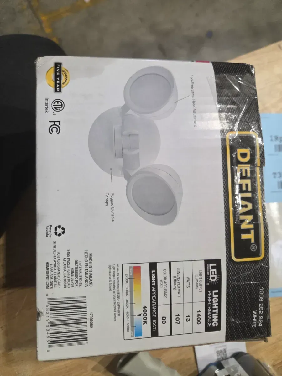 Defiant White Switch Activated Wired Outdoor 2-Head LED Integrated Security Flood Light 1400 Lumens - image 4