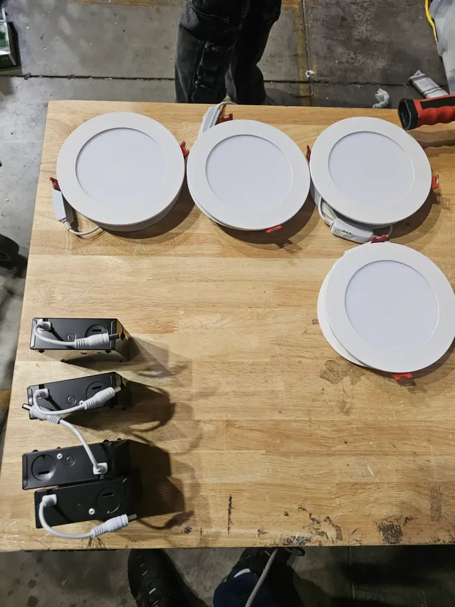 Pro Value Series LED 6 in Round Adj Color Temp Canless Recessed Light for Kitchen Bath Living rooms, Wht 4-Pk - image 3