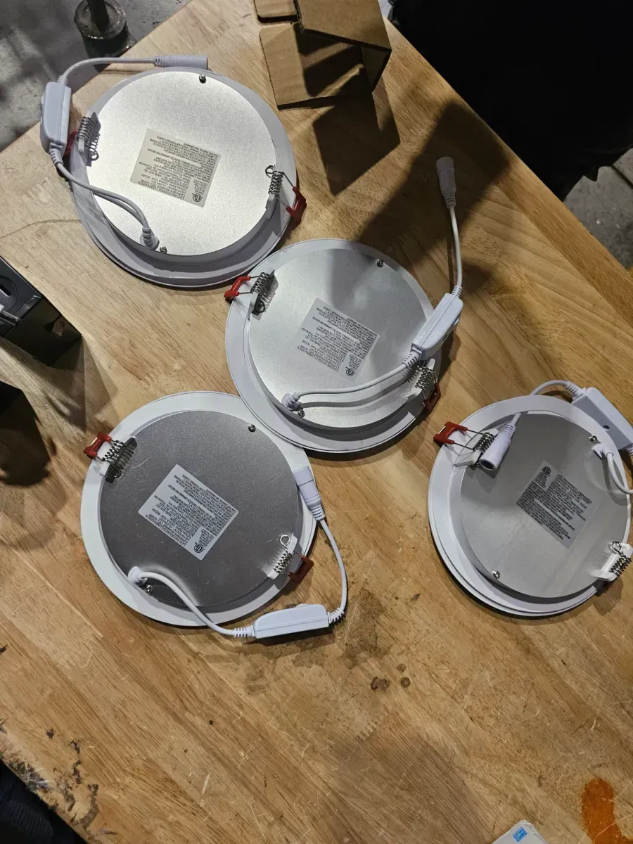 Pro Value Series LED 6 in Round Adj Color Temp Canless Recessed Light for Kitchen Bath Living rooms, Wht 4-Pk - image 4