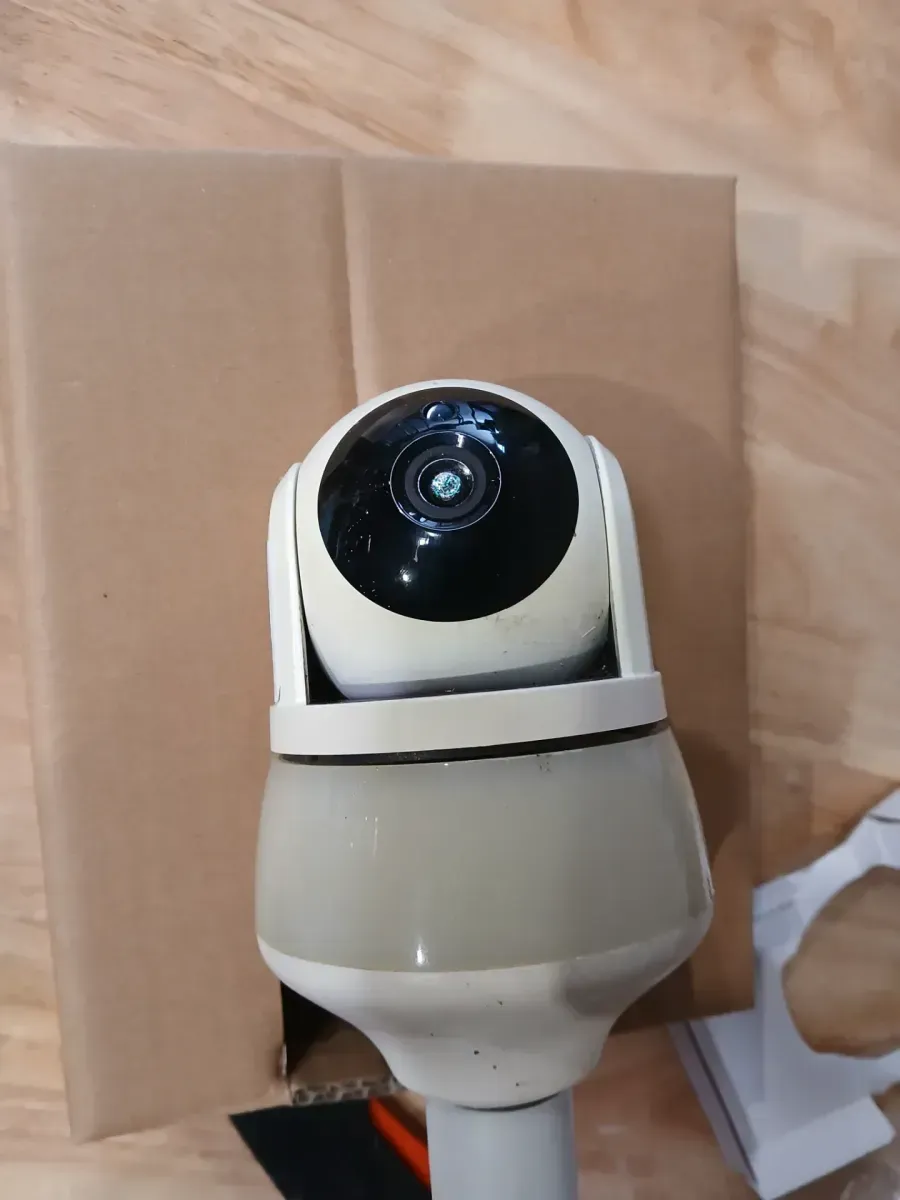Motion Detecting 360-Degree Indoor/Outdoor Wi-Fi Home Security Camera with Light - image 4