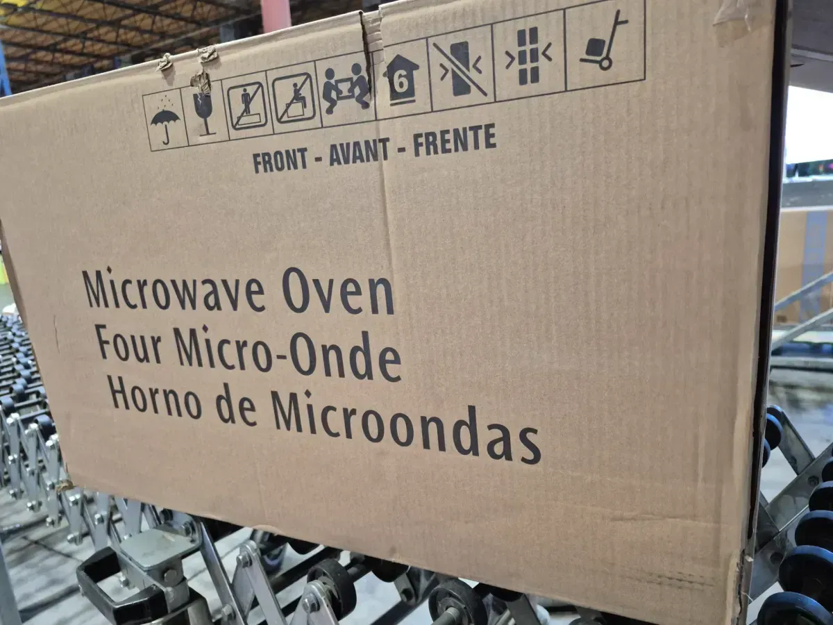 2.2 cu ft 24 in Electric Built-In Microwave with Sensor Cook in Stainless Steel - image 2