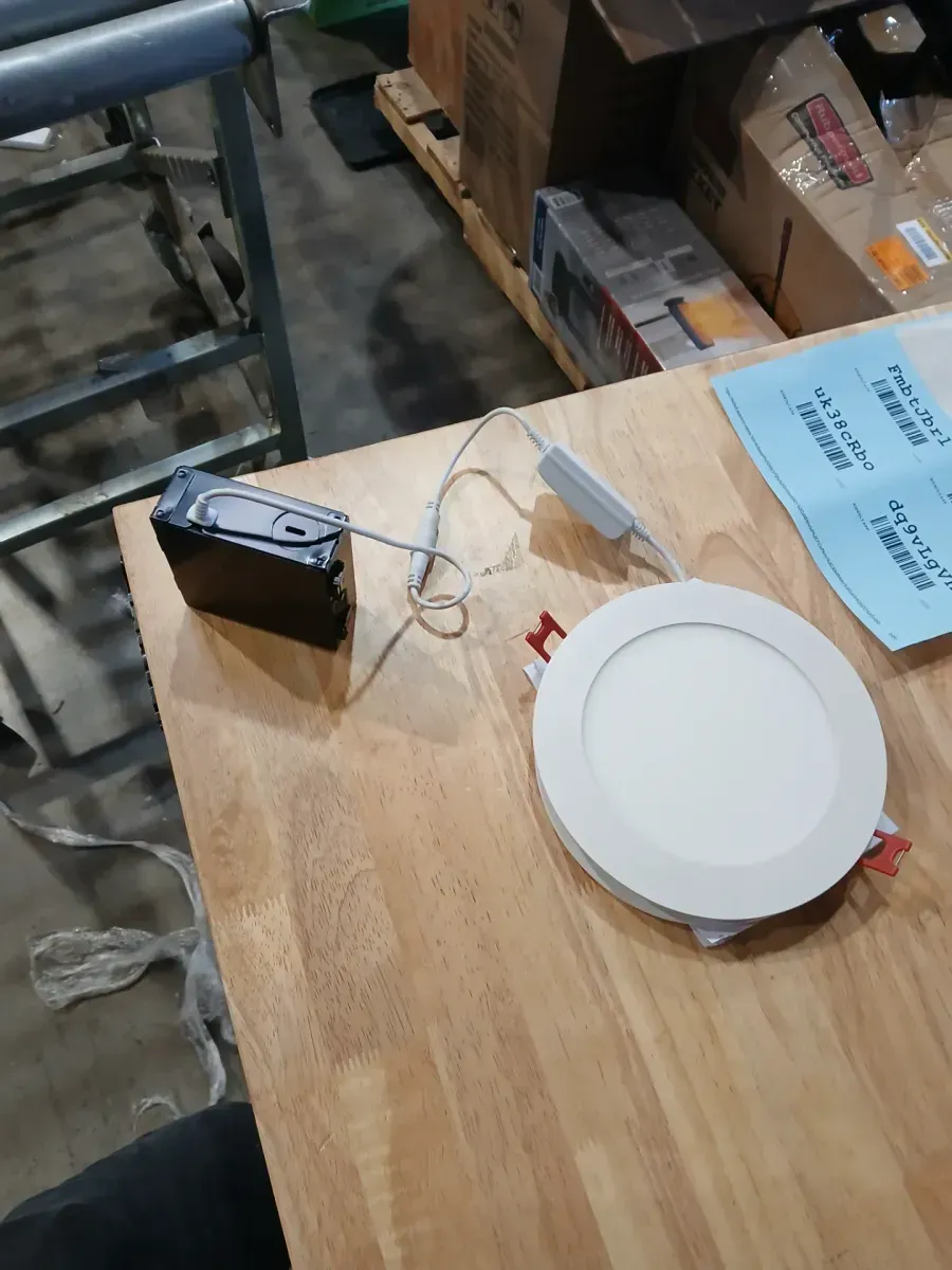 Elite Series 6 in. LED DuoBright, 3-Level Lumen Select, Ultraslim Canless Recessed Light, Adjustable CCT Plus - image 4