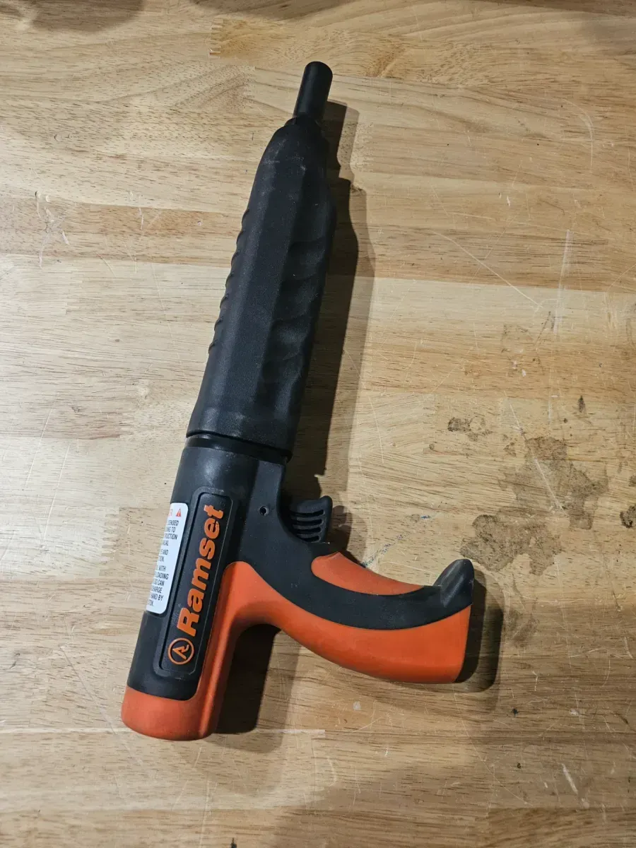 MasterShot 0.22 Caliber Powder Actuated Tool (PAT) - image 3