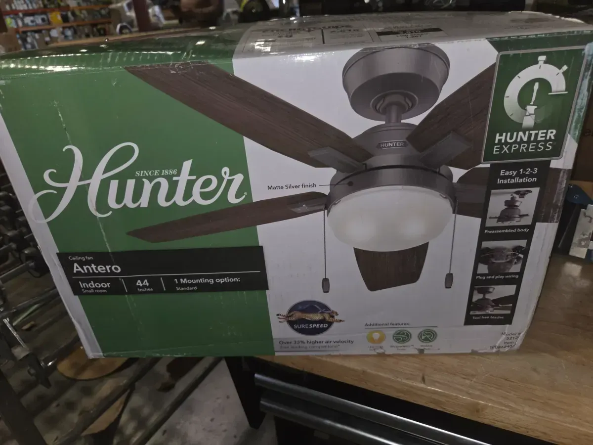 Antero 44 in. Hunter Express Indoor Matte Silver Ceiling Fan with Light Kit Included - image 11