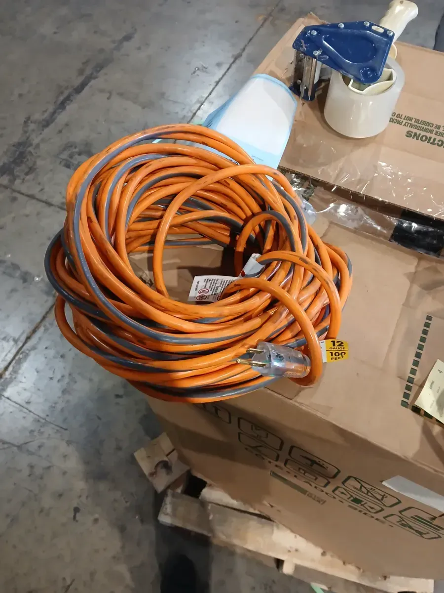 100 ft. 12/3 Medium Duty Cold Weather Indoor/Outdoor Extension Cord, Blue - image 3