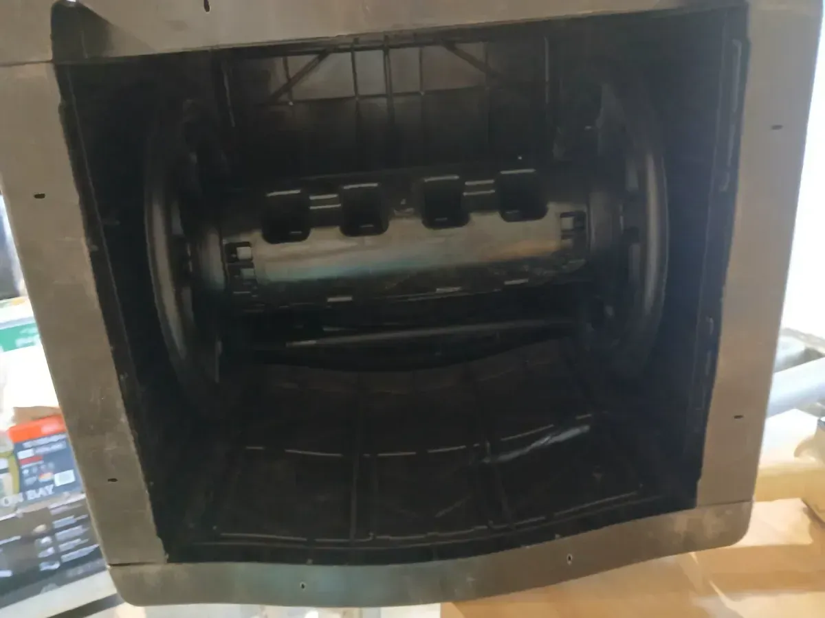 Garden Watering Essentials Kit with Hose Reel, Gorilla Hose, and Accessories - image 3