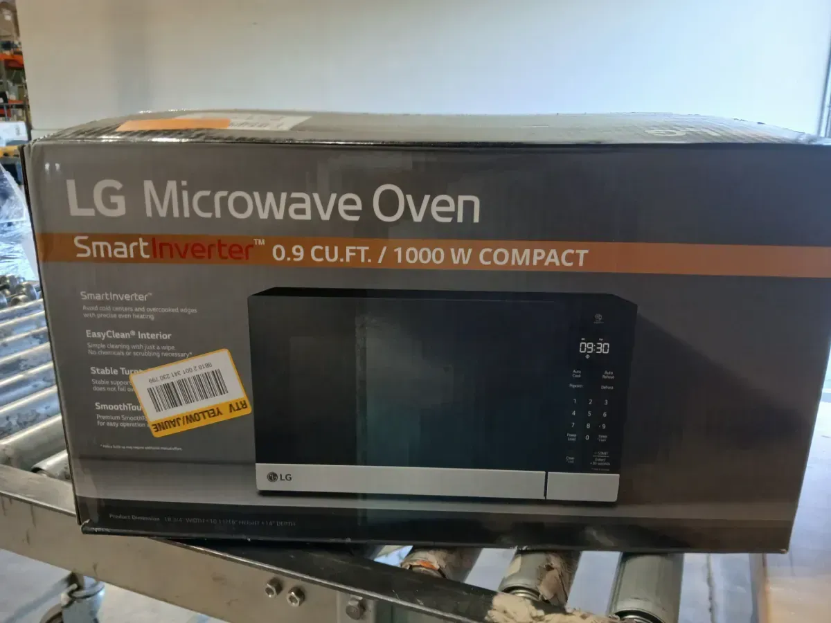 NeoChef 0.9 cu. ft. 1000-Watt Countertop Microwave in Stainless Steel with Smart Inverter - image 3